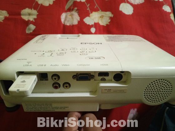 EPSON LCD PROJECTOR